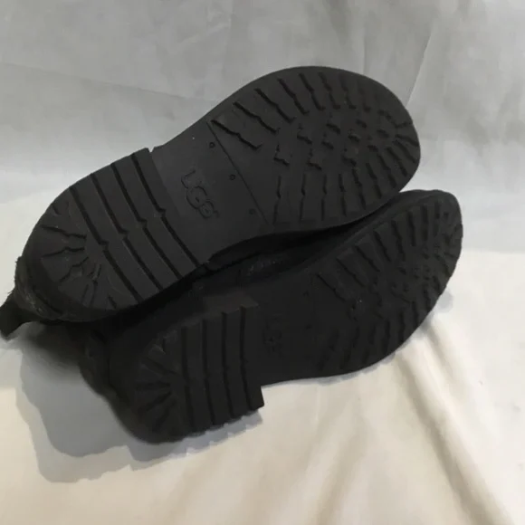 NWOT Womens Ugg Bonham II Black Waterproof Leather Sheepskin Lined Boots 1095150 - Picture 10 of 11